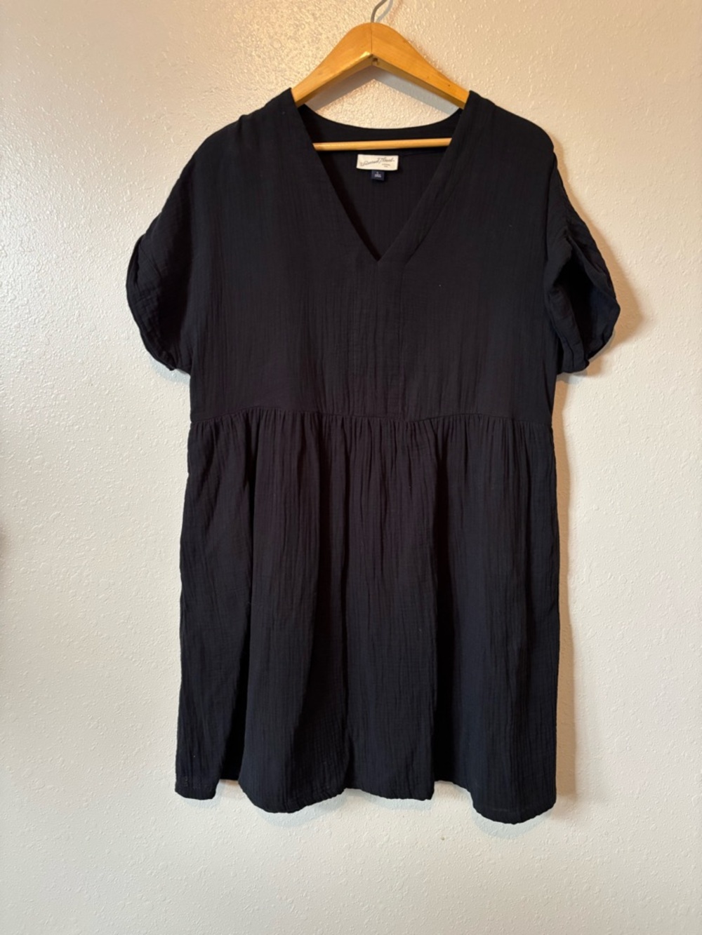 Universal thread black cotton dress